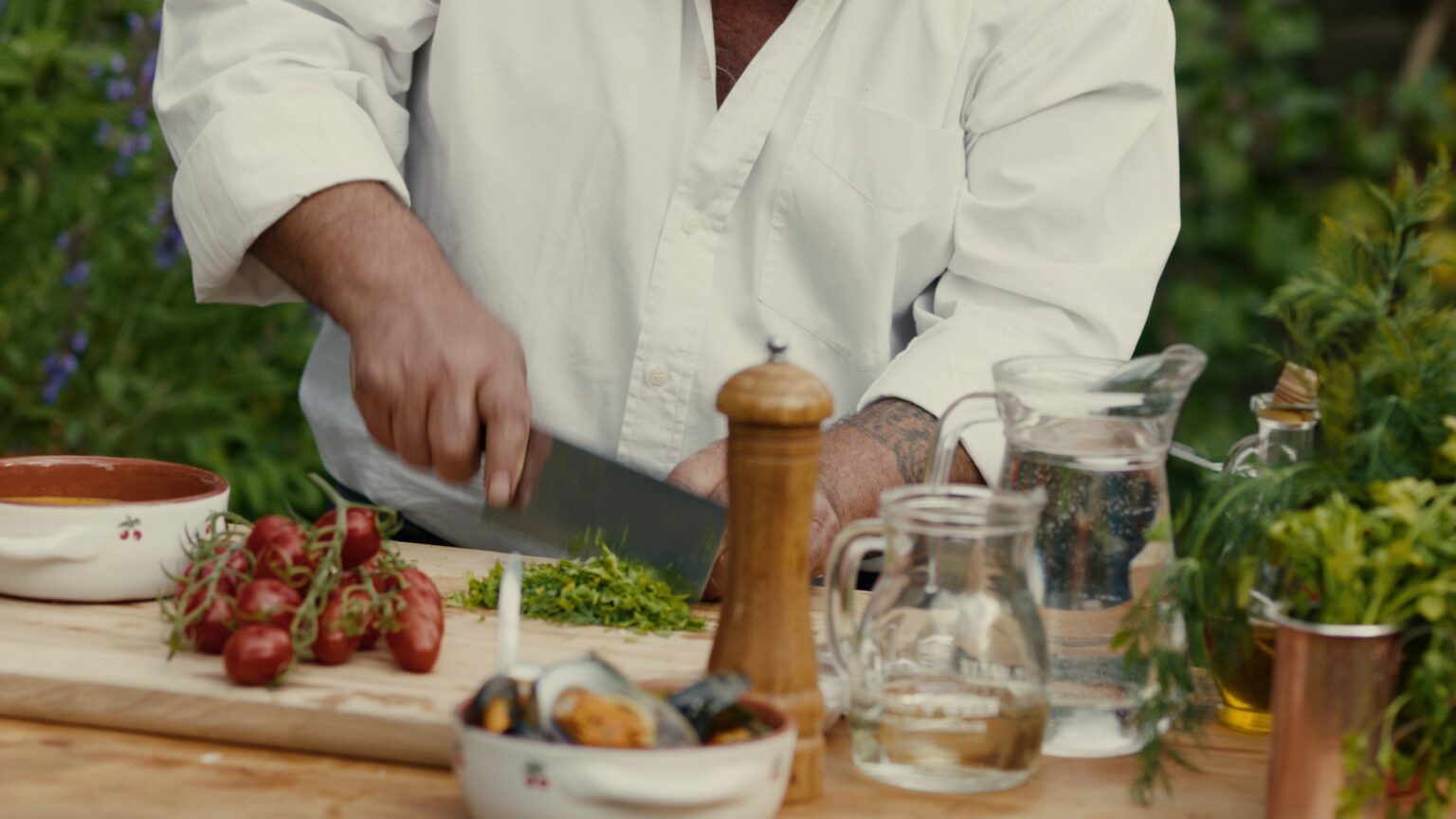 Linguine mit Muscheln auf griechische Art - Kyriakos Kitchen Linguine mit Muscheln auf griechische Art - Kyriakos Kitchen